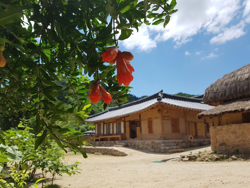 Jukheon Traditional House Andong Exterior foto